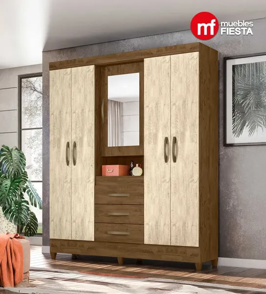 Closet Peru