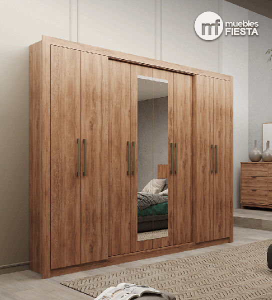 Closet Hester